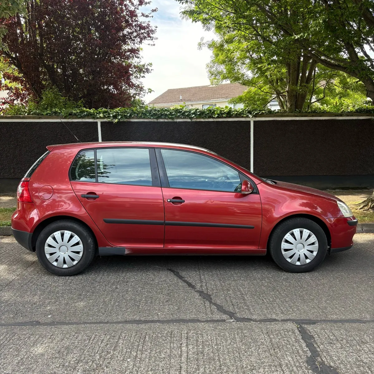 VOLKSWAGEN GOLF BRAND NEW NCT 04/27 - Image 3
