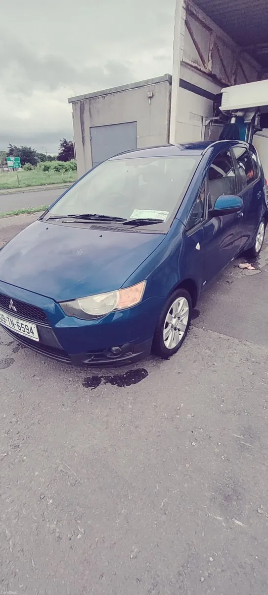 Mitsubishi Colt 2009 - Image 2