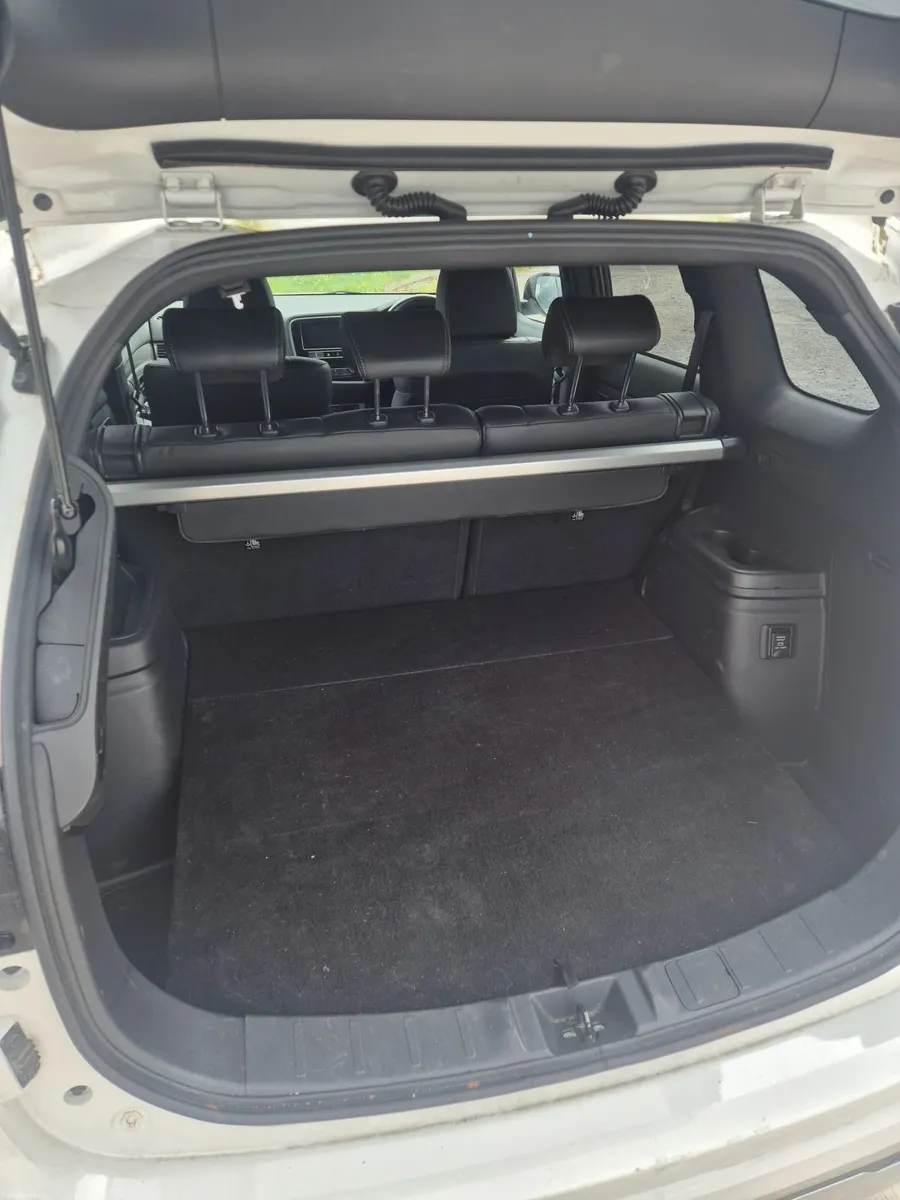 Mitsubishi Outlander 2019 - Image 4