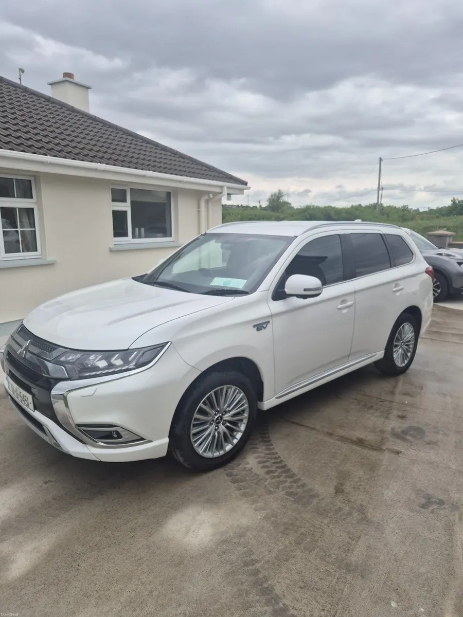 Mitsubishi Outlander 2019 - Image 3
