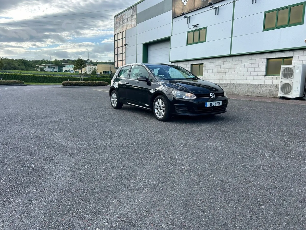 2013 Volkswagen Golf 1.6 diesel - Image 1