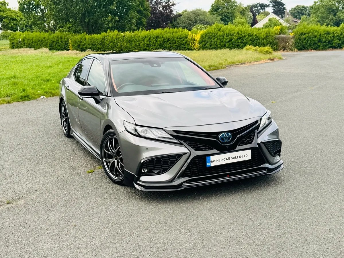 222 Toyota Camry World Sports Edition- Rare 36k km - Image 3