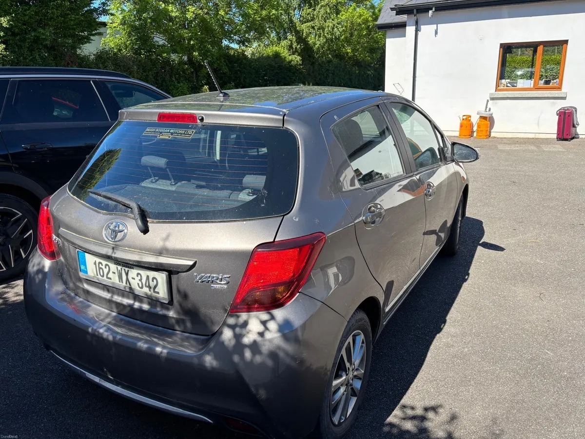 Toyota Yaris 2016 - Image 4