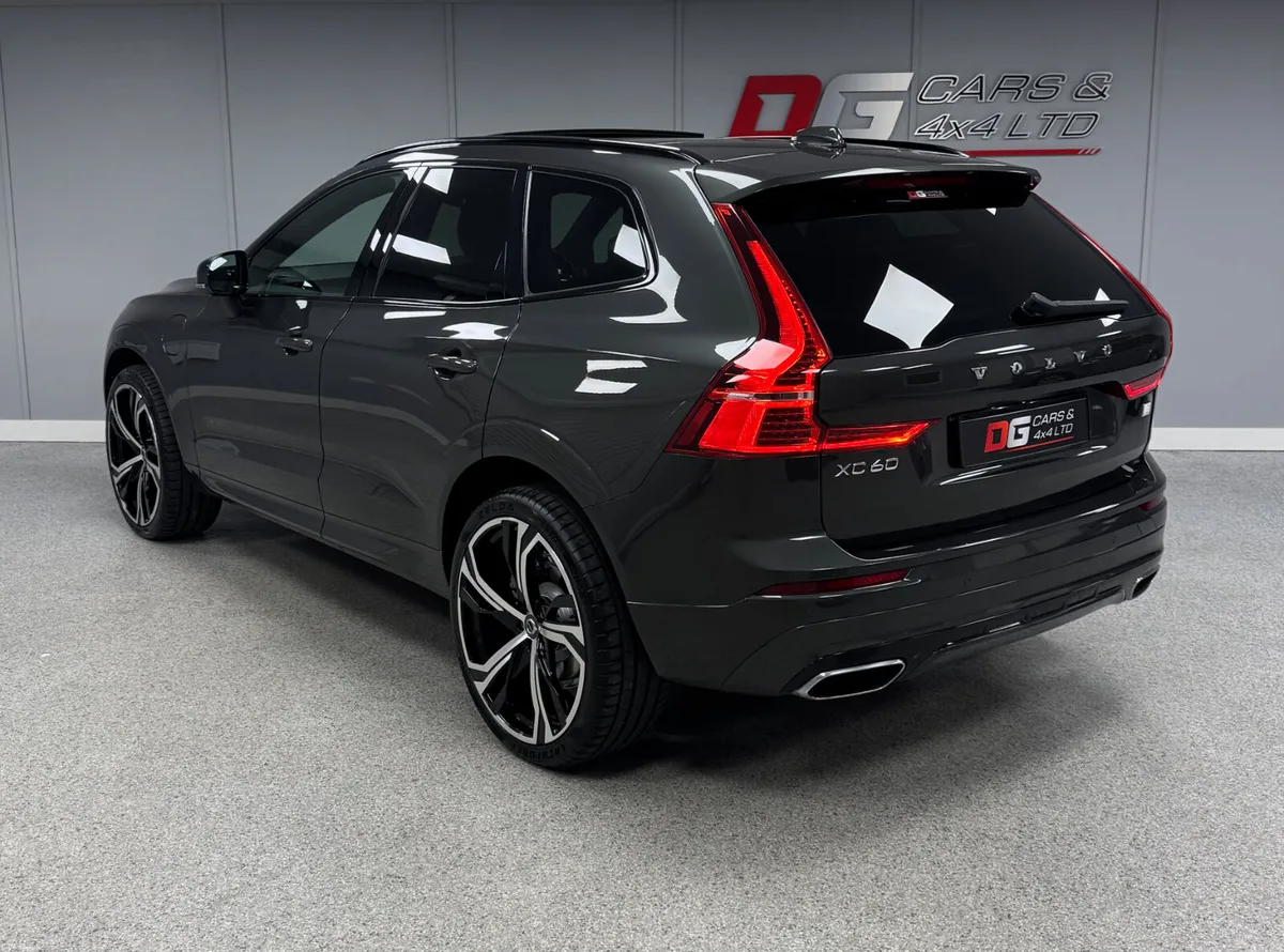 2021 Volvo XC60 2.0 T6 R Design Automatic - Image 5