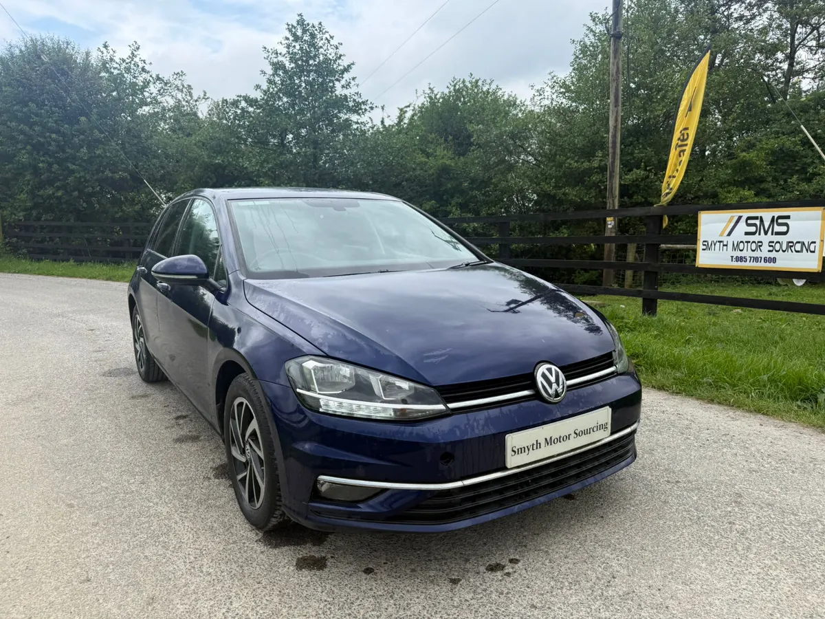 191 Volkswagen Golf  1.6 Match TDI BARGAIN**** - Image 4