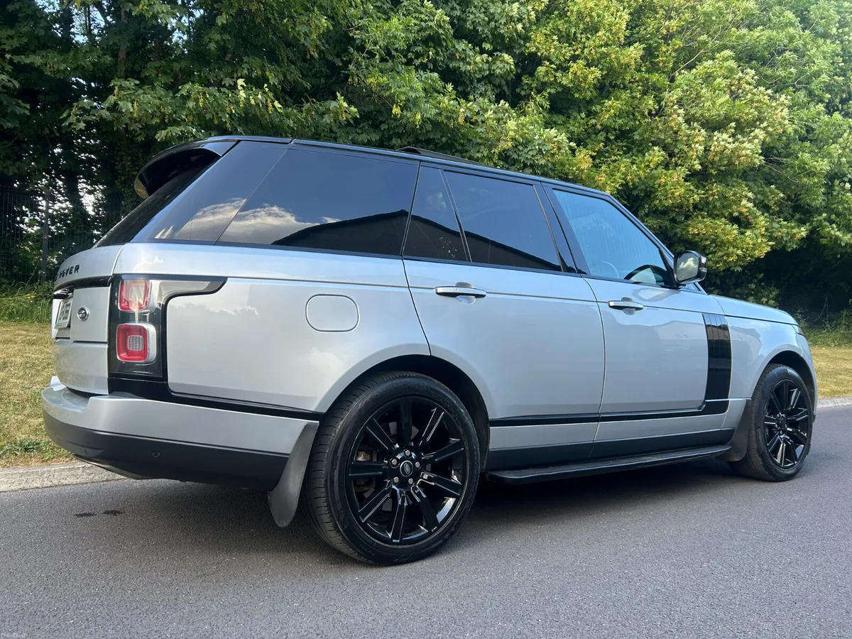 Land Rover Range Rover 2019 (N1 CREW CAB) - Image 2
