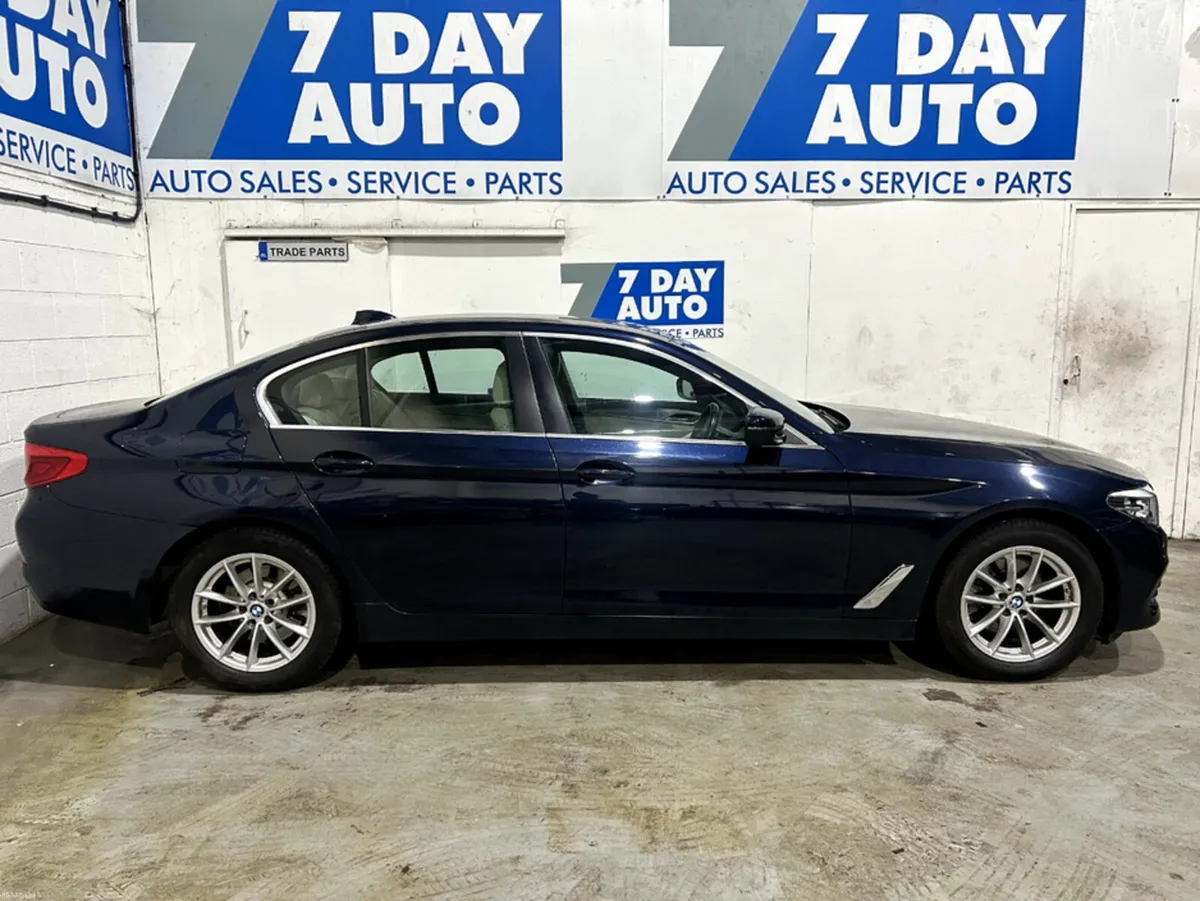 BMW 5-Series D AUTO SE - Image 3