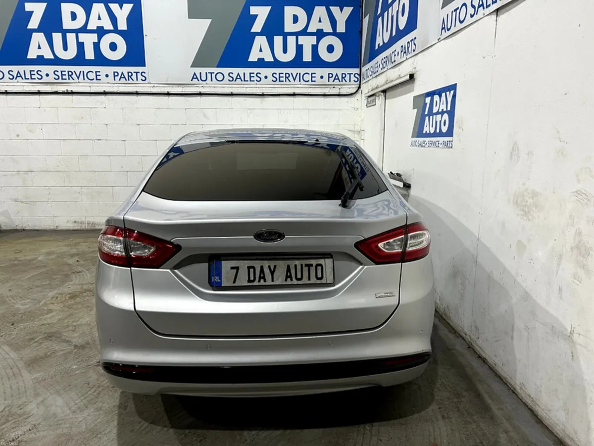 Ford Mondeo TITANIUM 1.5 TD 120PS 6SPEED 4DR - Image 6