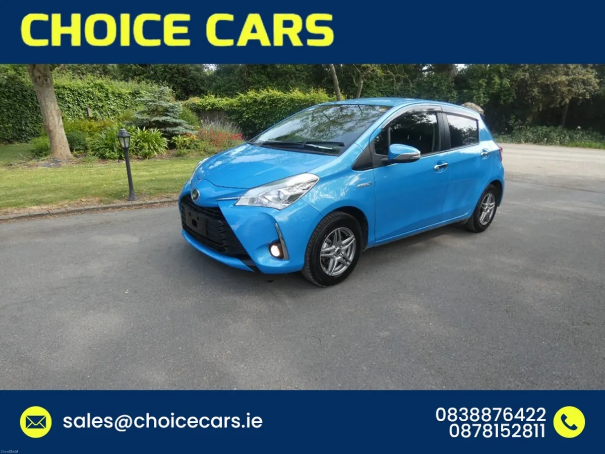Toyota Yaris 1.5 AUTO HYBRID ANDROID AUTO - Image 2