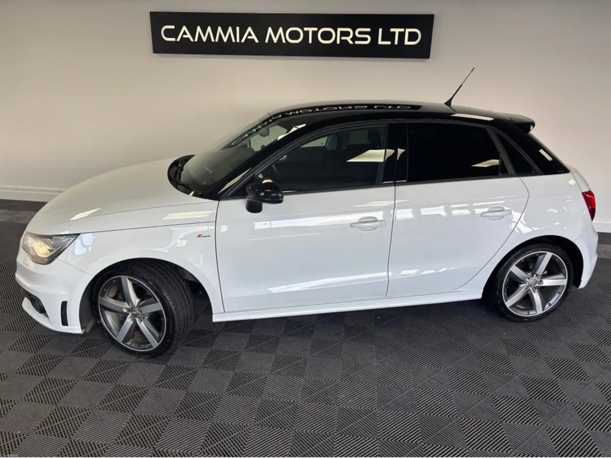 Audi A1 *AUDI A1* *AUTOMATIC* *LOW MILEAGE* *PARKI - Image 2