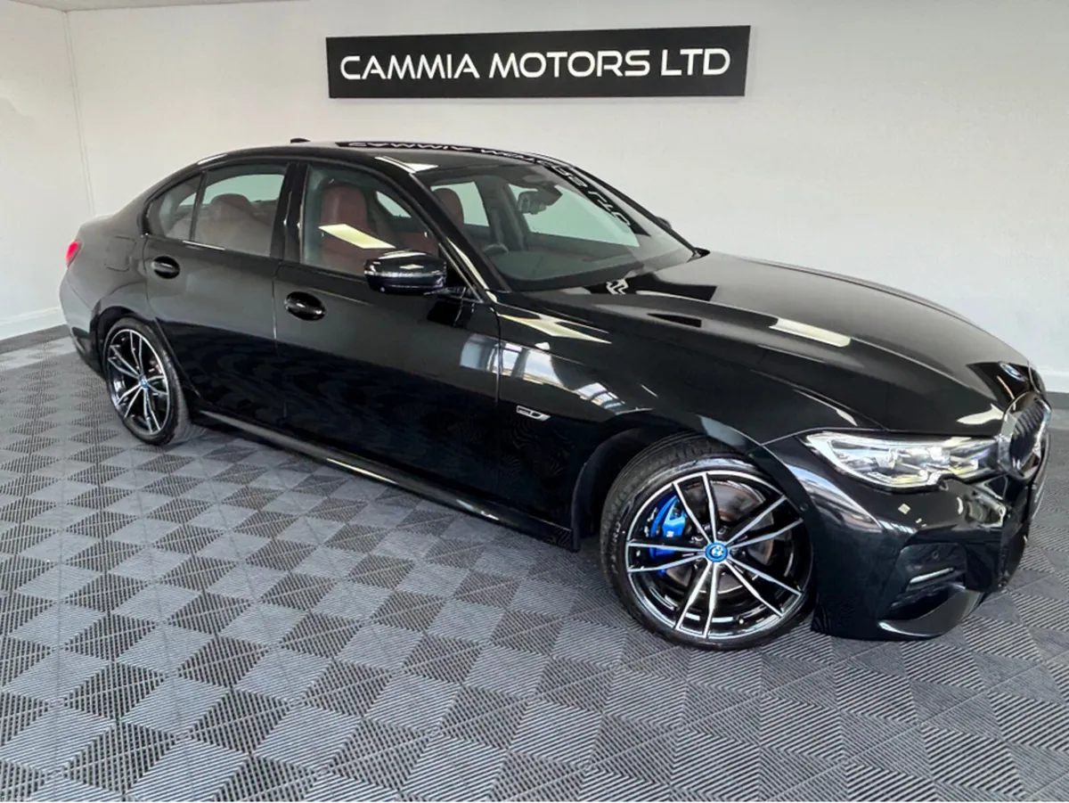 BMW 3-Series *BMW 330e* *DIGITAL DASH* *LOW MILEAG - Image 1