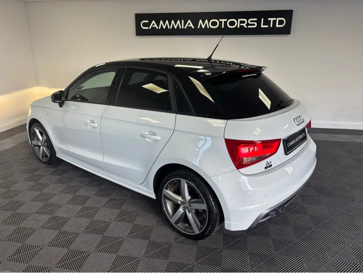 Audi A1 *AUDI A1* *AUTOMATIC* *LOW MILEAGE* *PARKI - Image 4