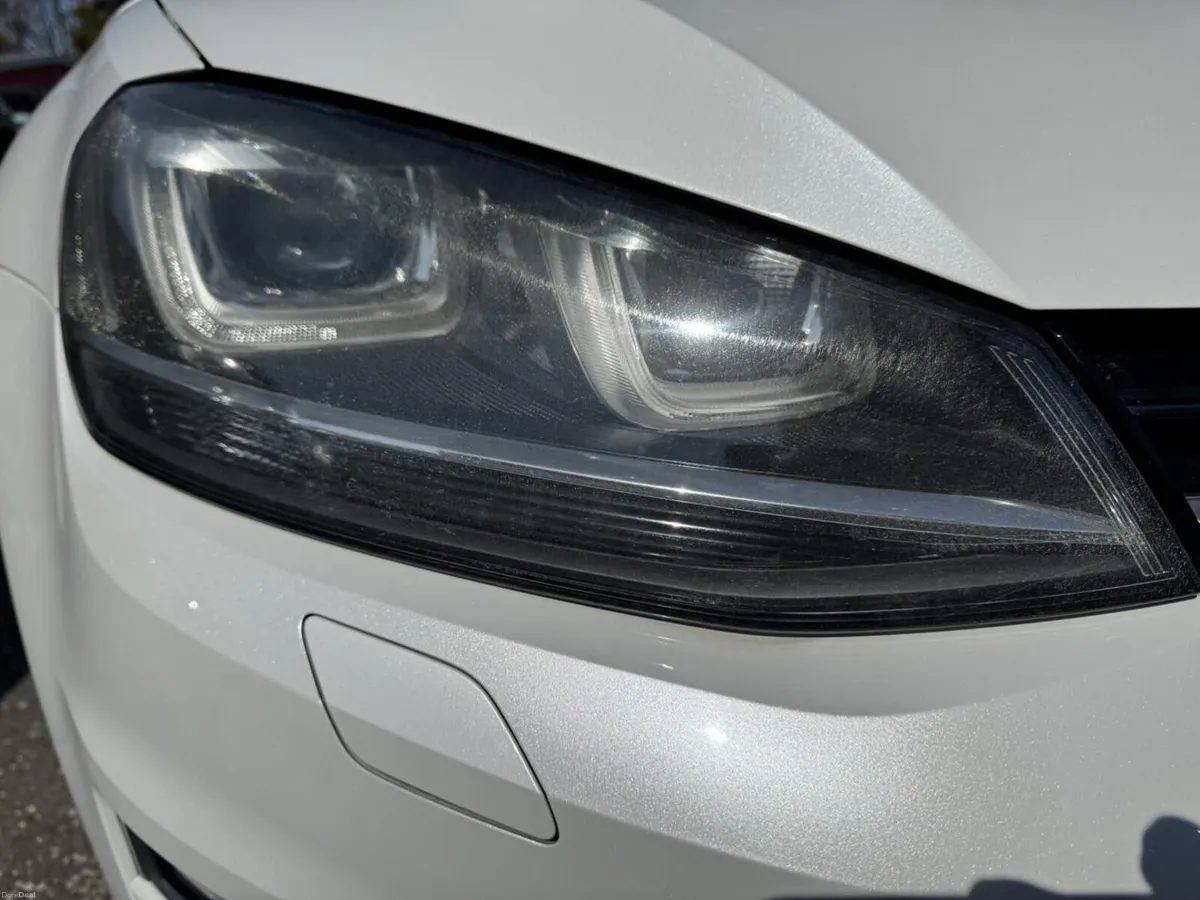 2017 Volkswagen Golf Auto Highline - Image 3