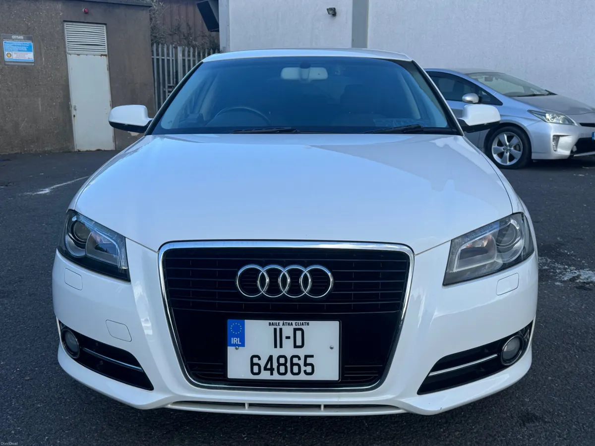 Audi A3 Automatic Petrol Low Mileage 54 km - Image 3