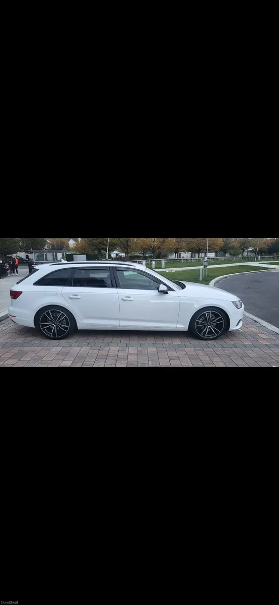 Audi A4 2.0 TDI Ultra Sport Black Edition 150BPH - Image 1
