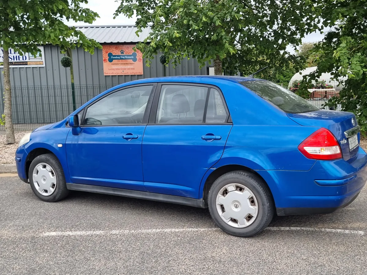 €890 Nissan Tiida 2008 petrol ⛽️ nct&tax €890 - Image 2