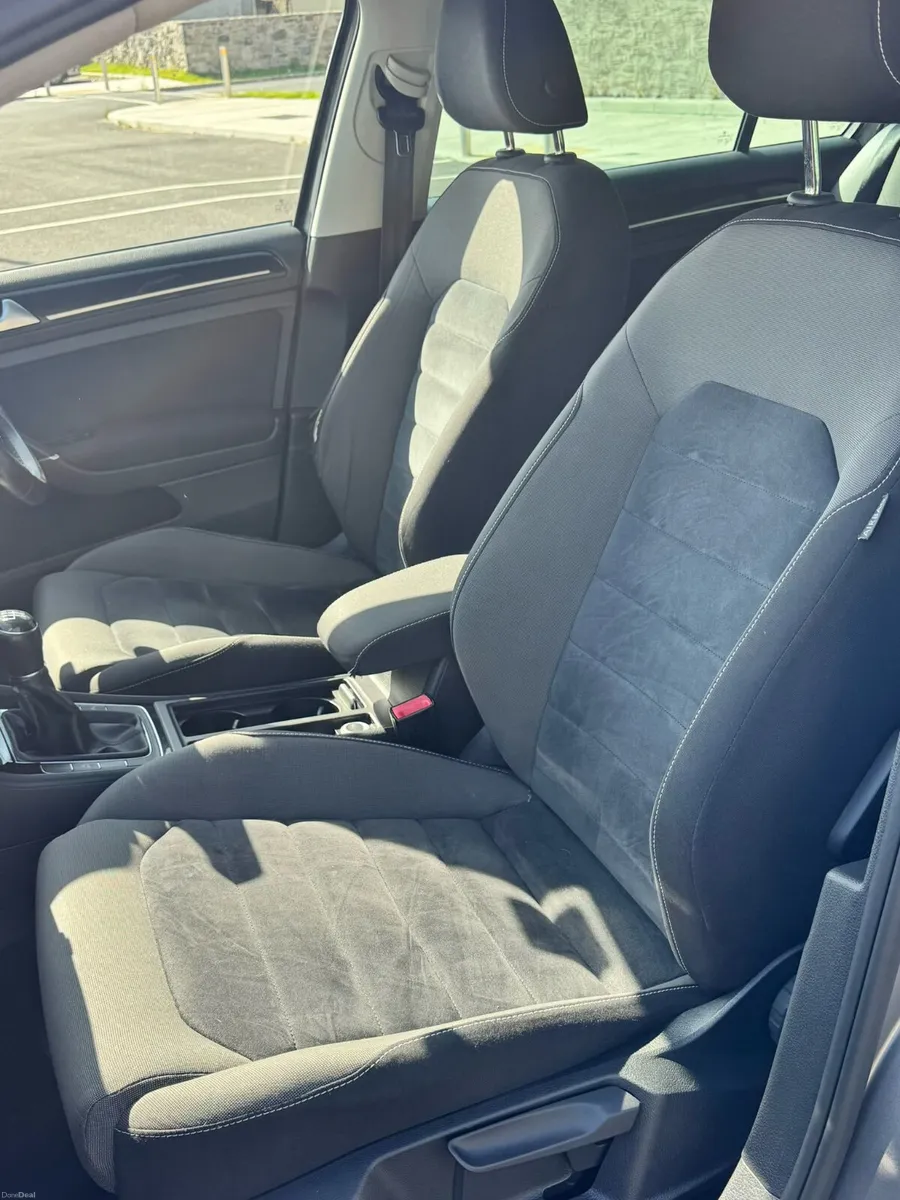 Volkswagen Golf 2015 - Image 4