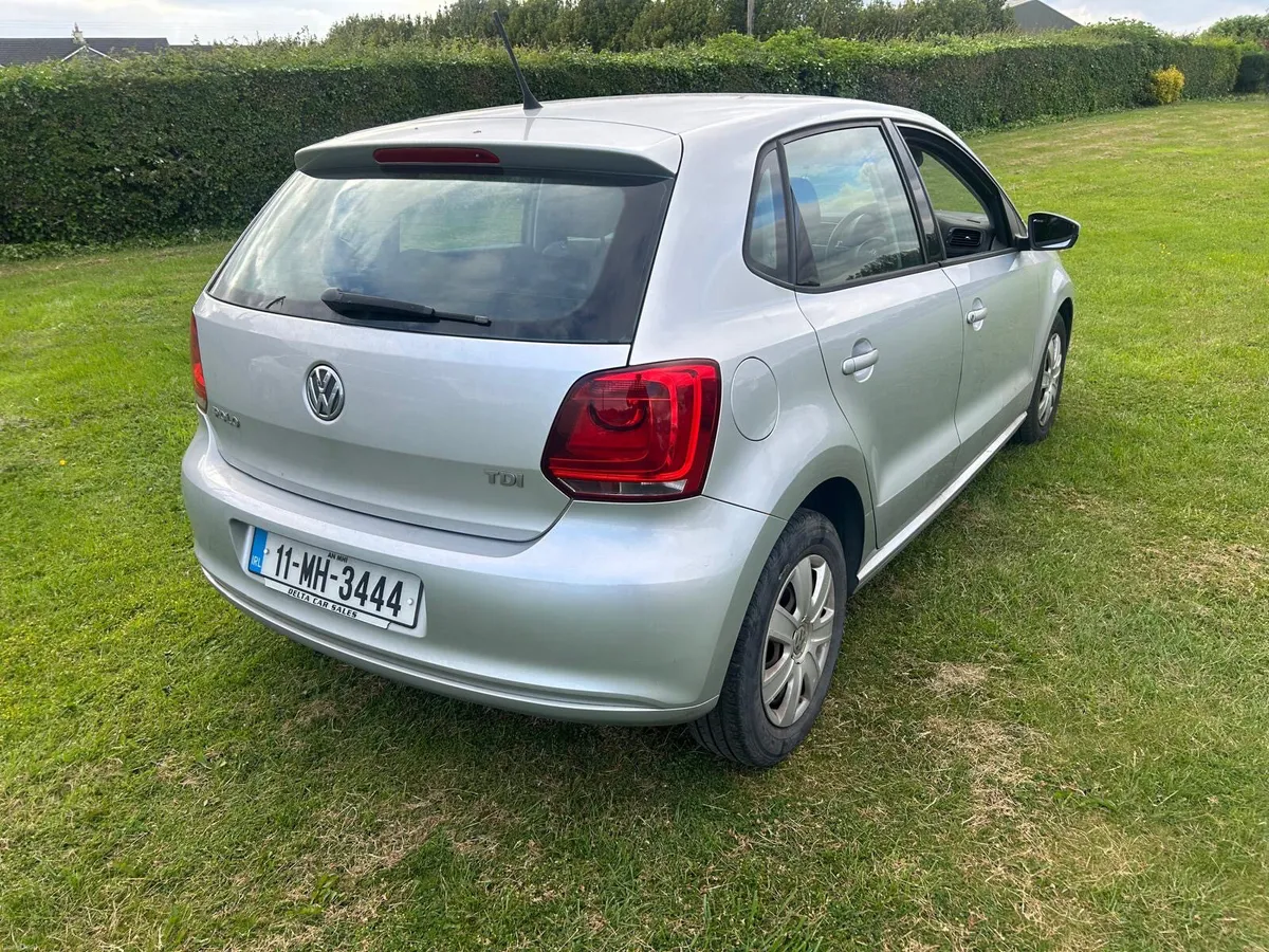 Volkswagen Polo 2011 - Image 3