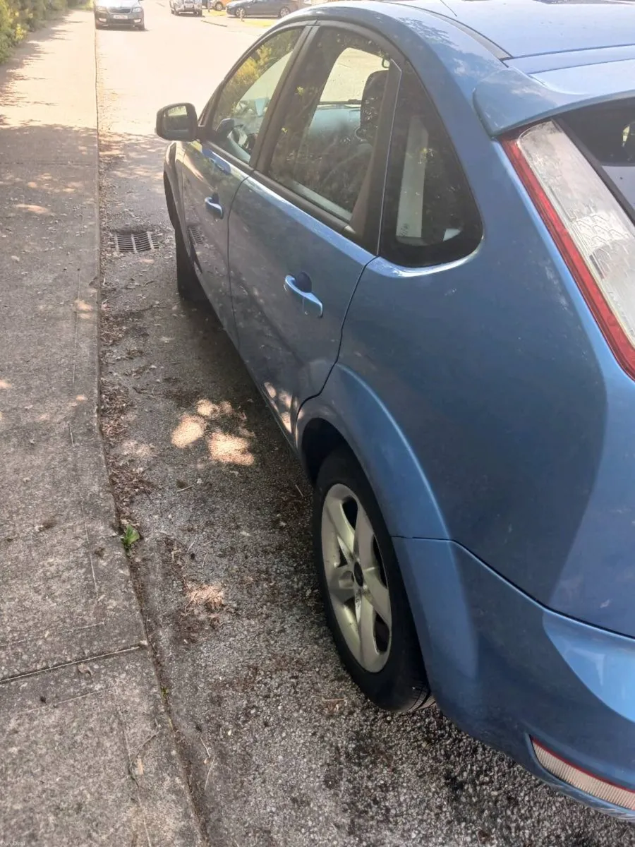 Ford Focus - Image 2