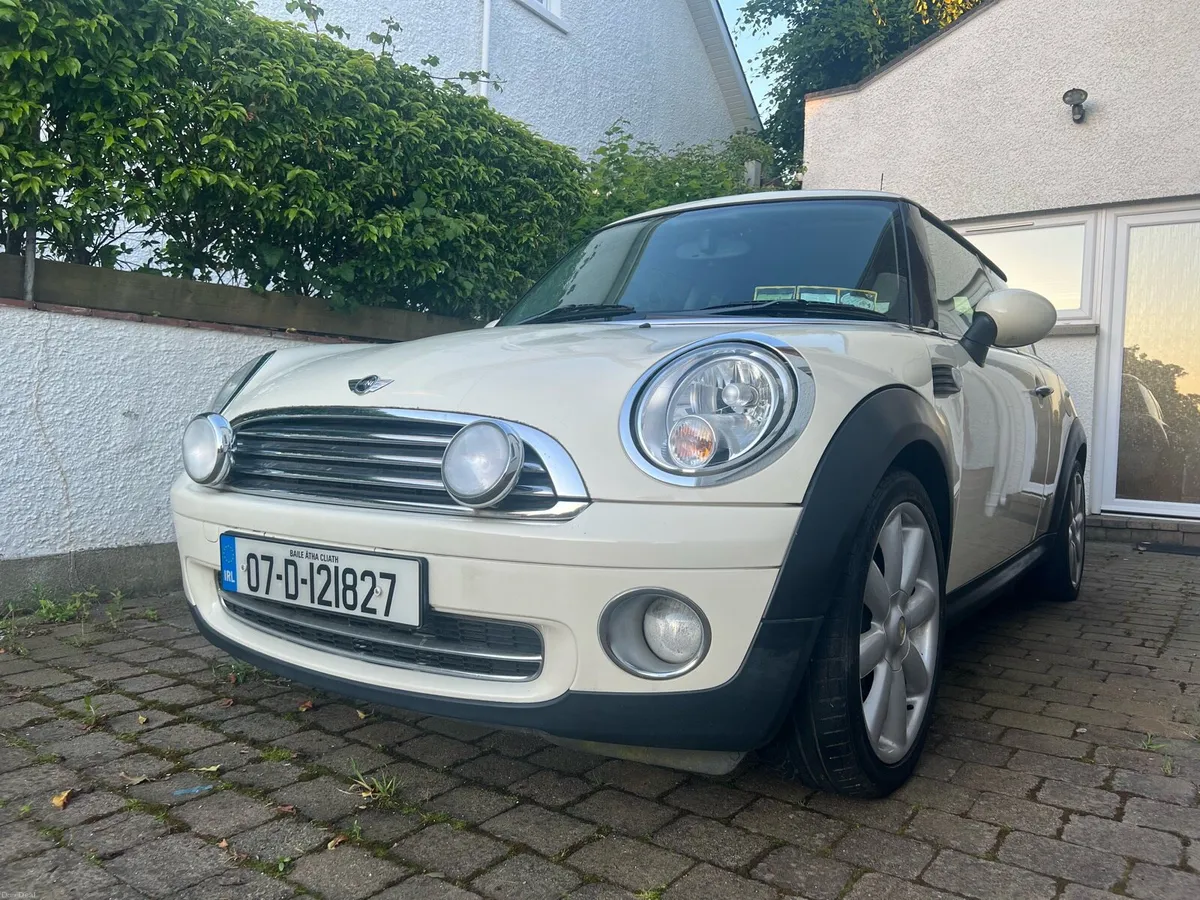 Mini Cooper - Image 1
