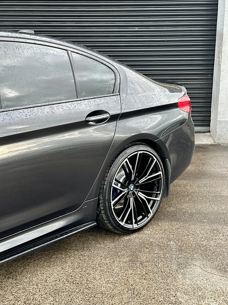 2018 BMW 520D MSPORT AUTO MPERFORMANCE - Image 3