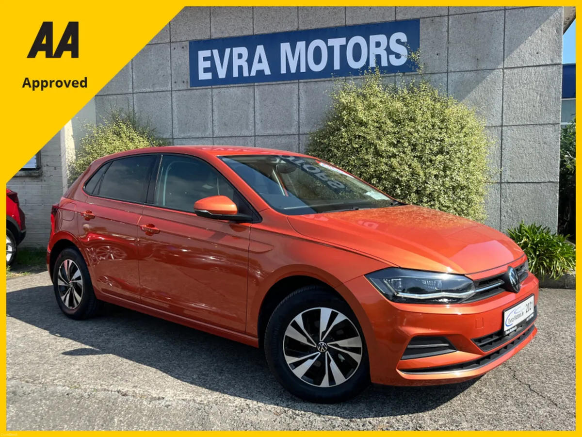 Volkswagen Polo COMFORTLINE AUTOMATIC 1.0 PETROL / - Image 1