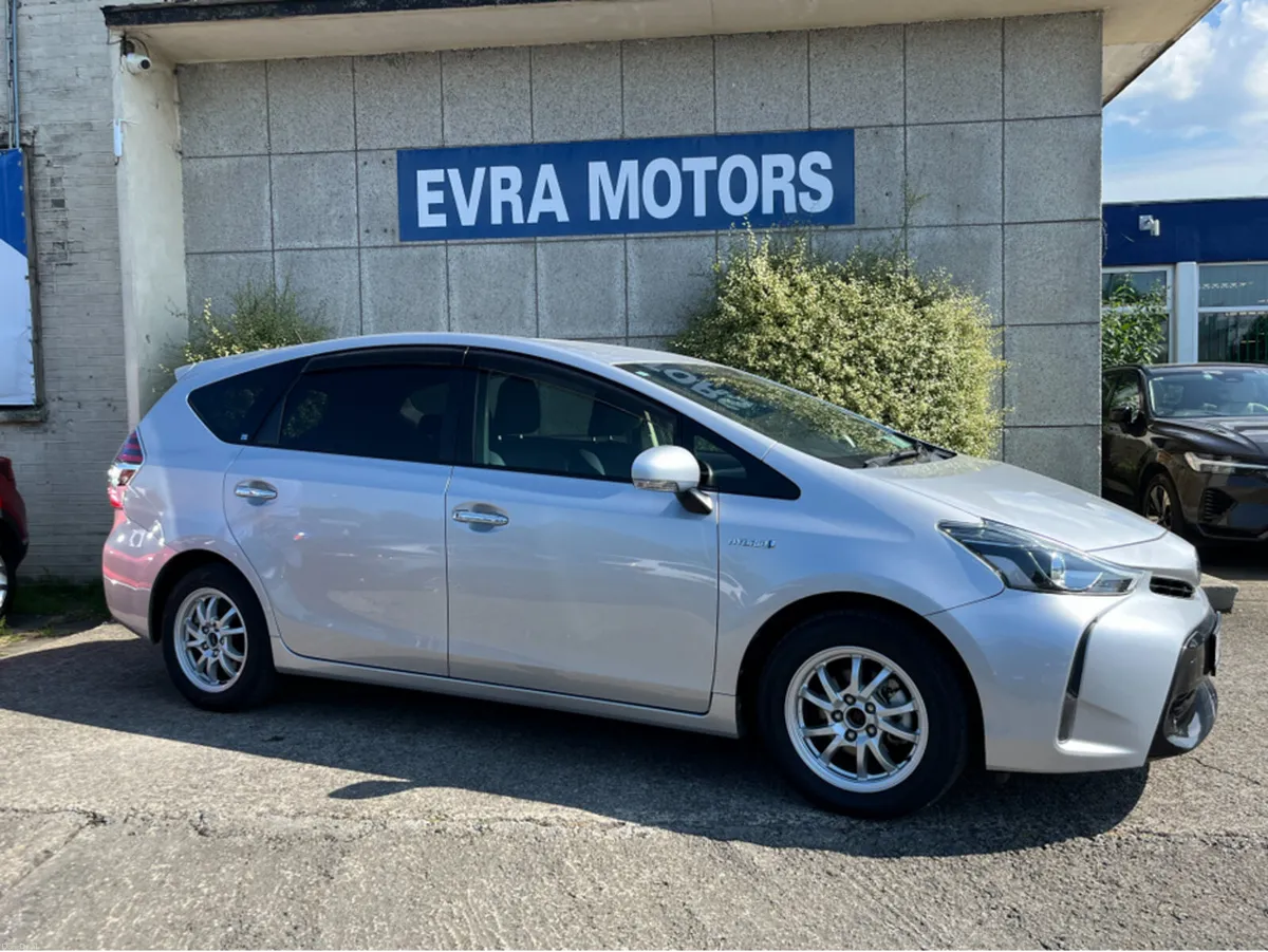 Toyota Prius 7 SEATER AUTOMATIC HYBRID 1.8 PETROL - Image 3