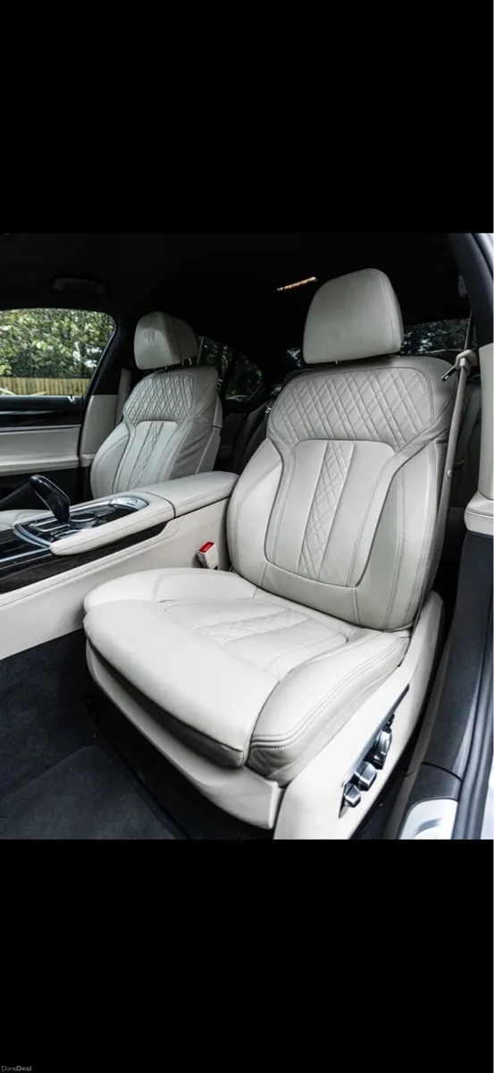 BMW 730D M-SPORT - High Spec - IMMACULATE - Image 4