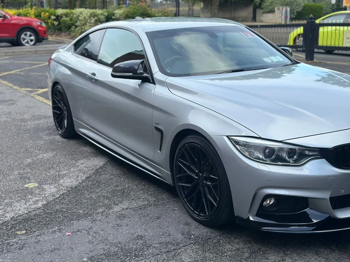 Car - Image 1
