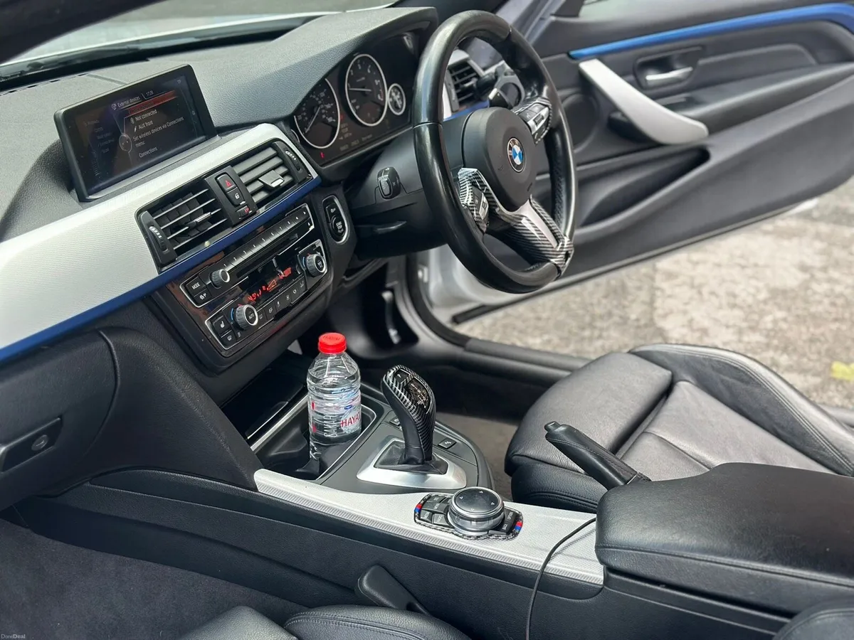 Car - Image 5