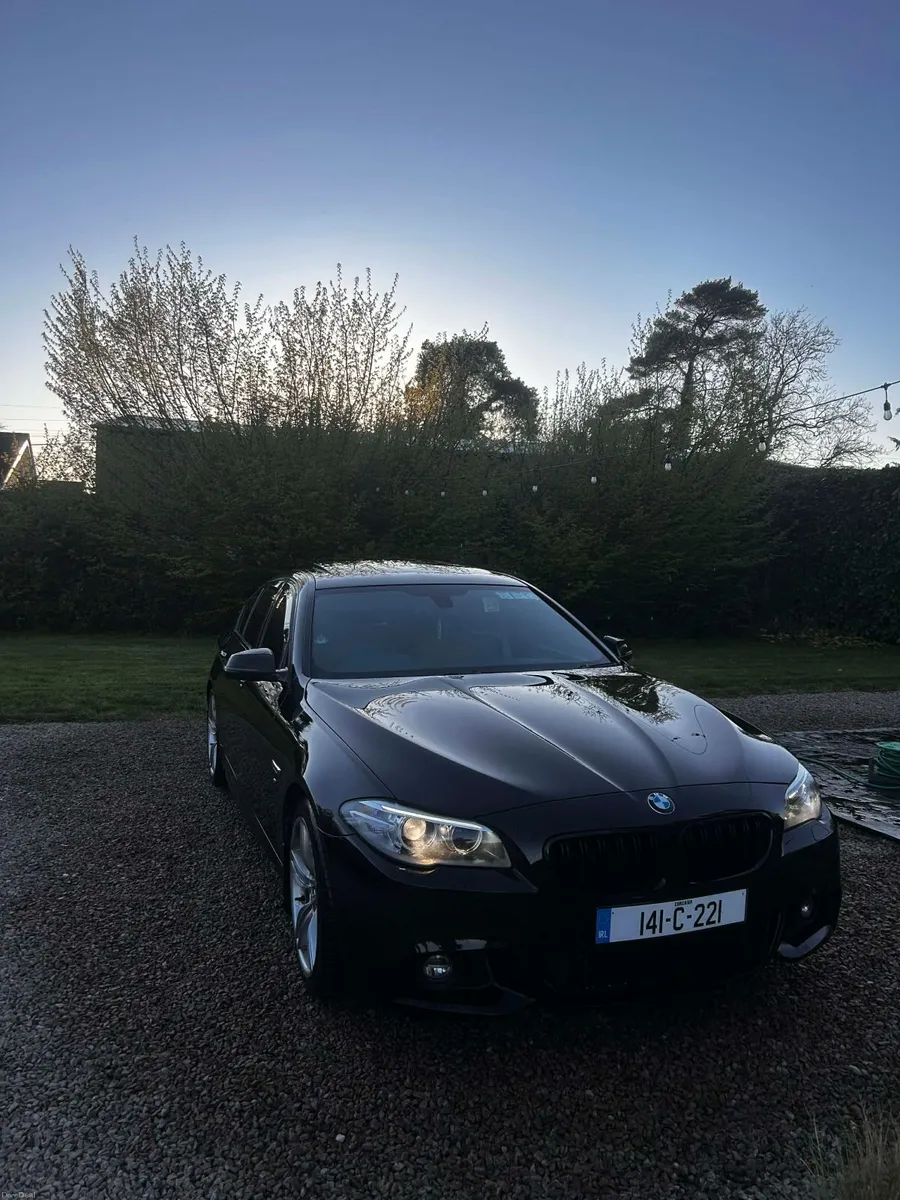 BMW F10 M sport Sunroof - Image 4