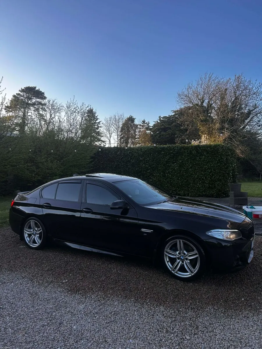 BMW F10 M sport Sunroof - Image 1