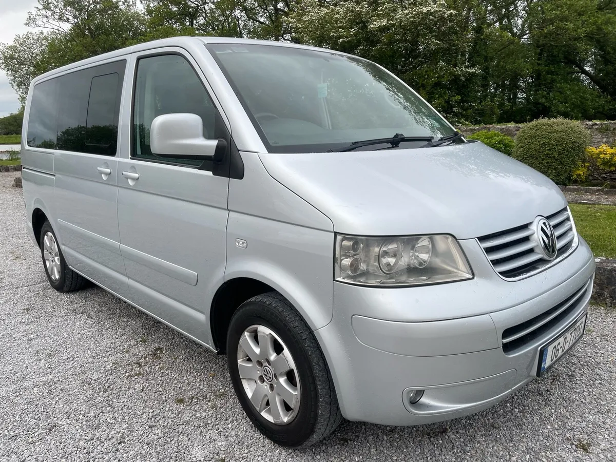 Volkswagen Caravelle - Image 2