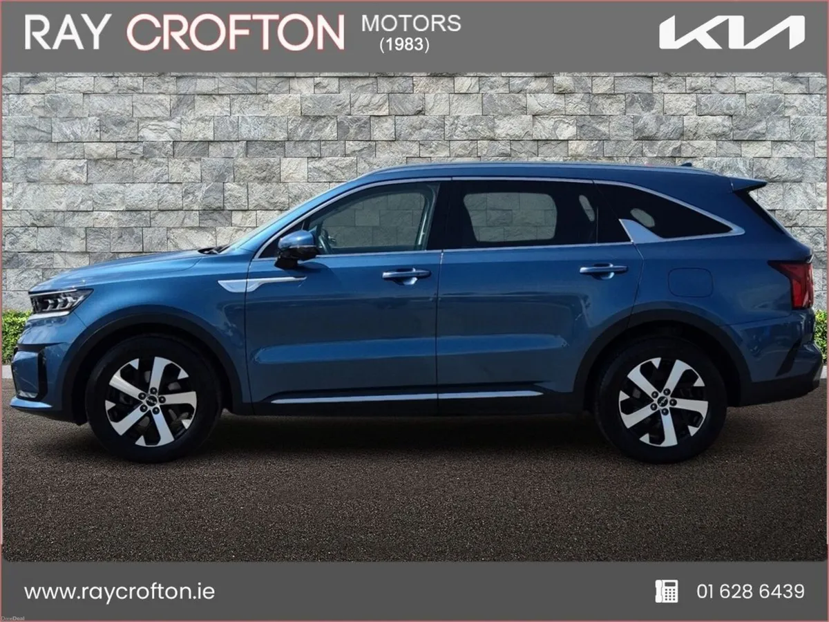Kia Sorento 2.2 K4 4X2 Diesel 7 seats - Image 5