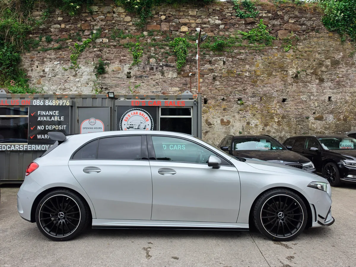 Mercedes-Benz A180 1.3 Petrol AMG Line Pemium 2019 - Image 3