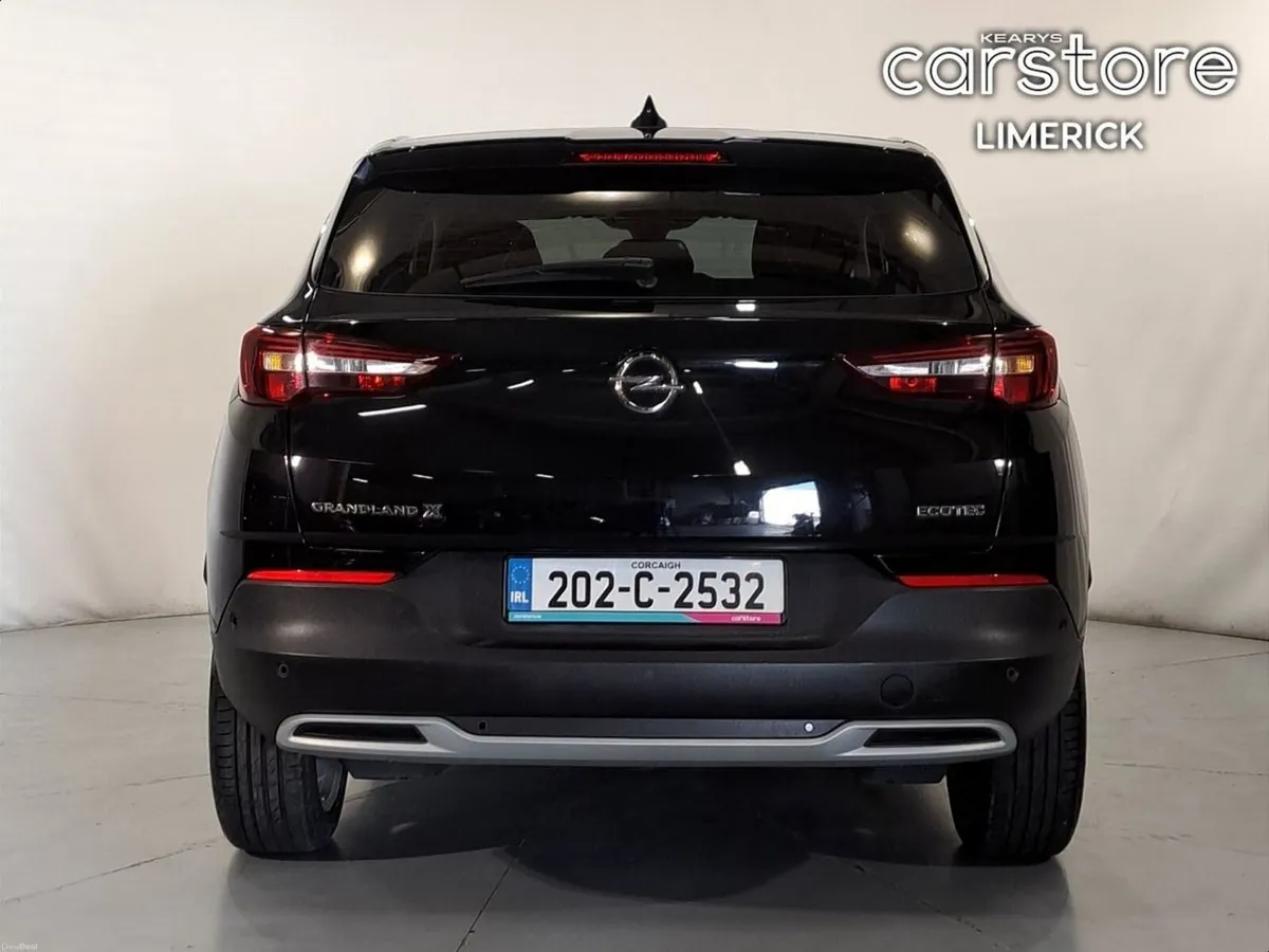 Opel Grandland X 1.2i 130PS 6 Speed Elite - Image 4