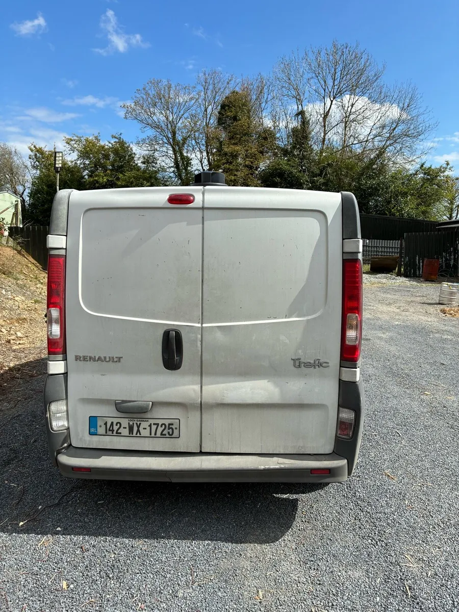 Renault traffic - Image 4