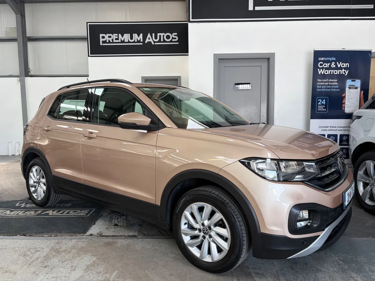 Volkswagen T-Cross 2021. 1.0T LIFE - Image 1