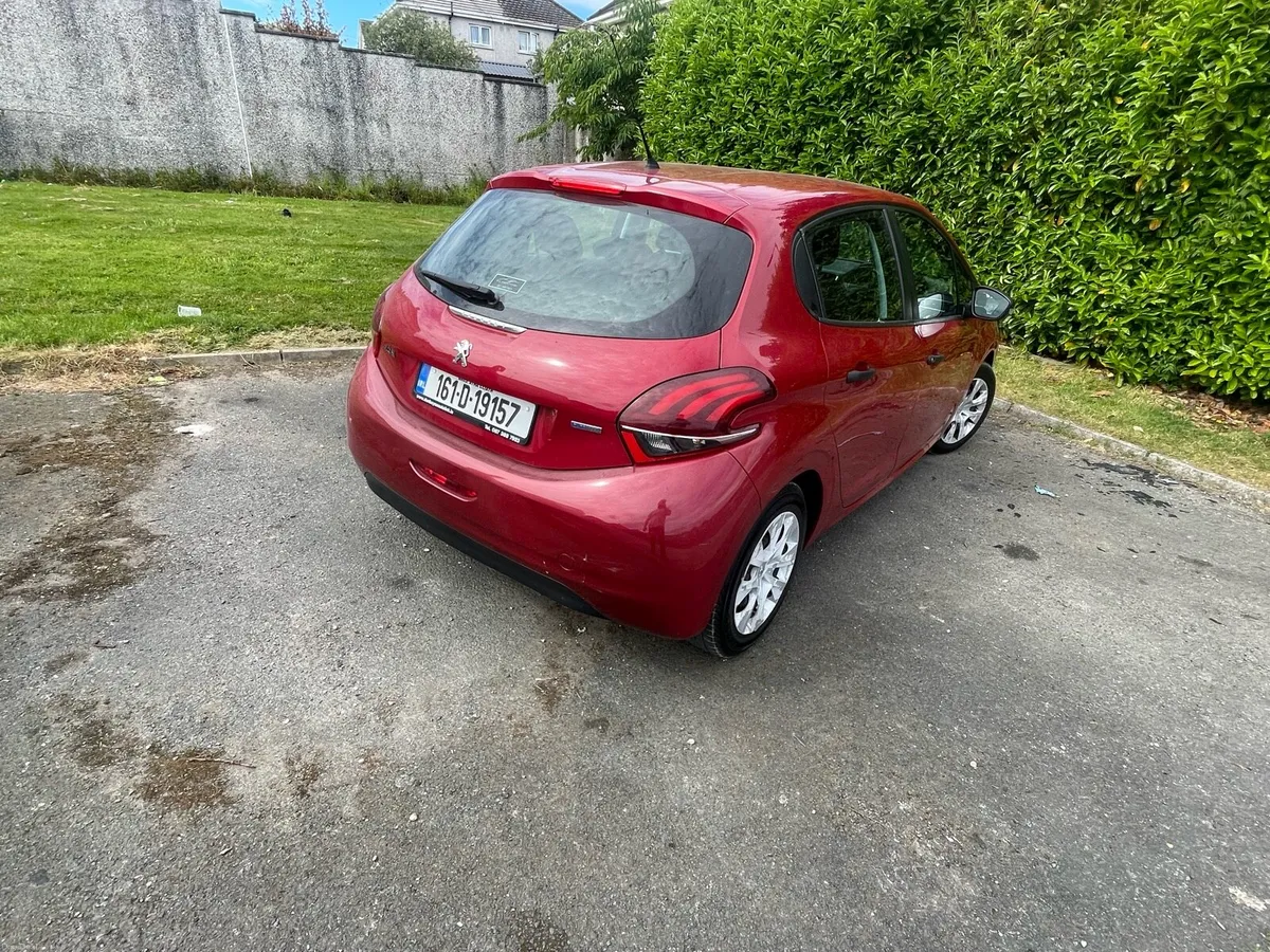 2016 Peugot 208 - Image 6