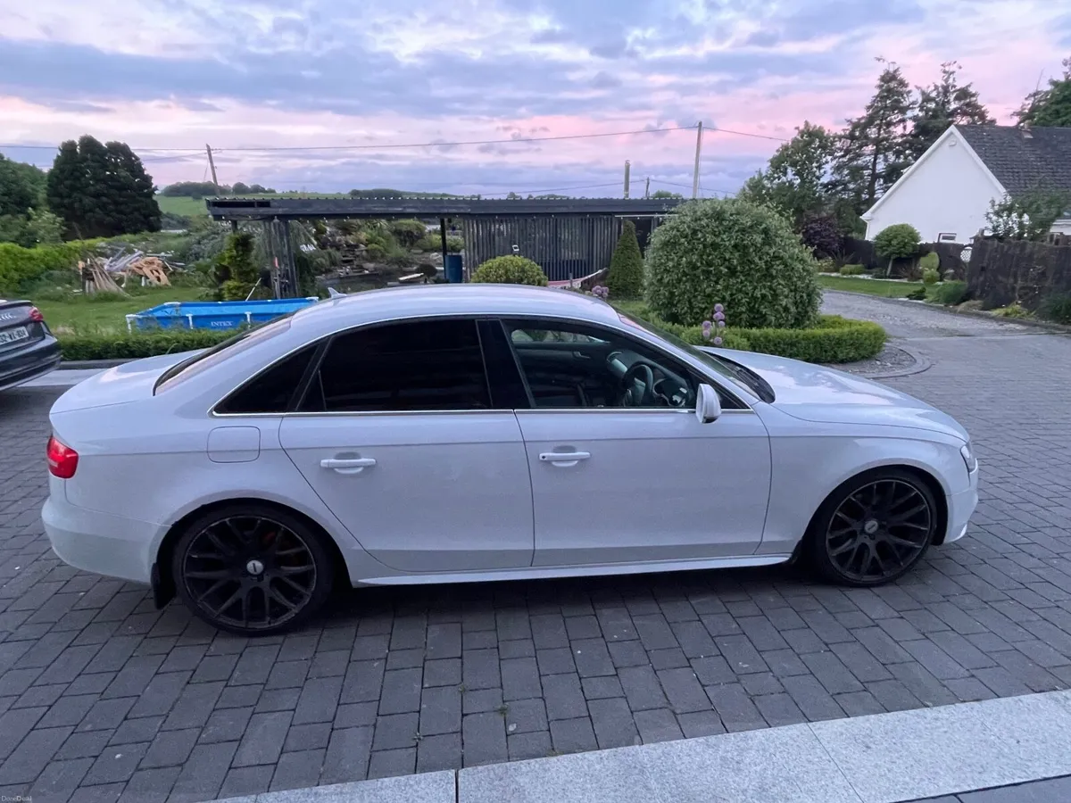Audi A4 2014 - Image 3