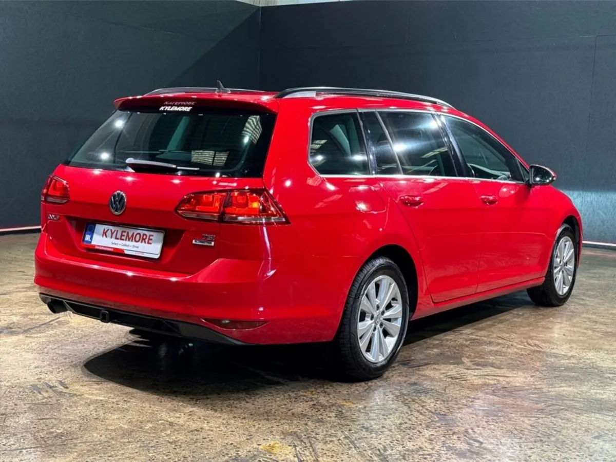 Volkswagen Golf 1.2 AUTOMATIC TSI COMFORT LINE EST - Image 4