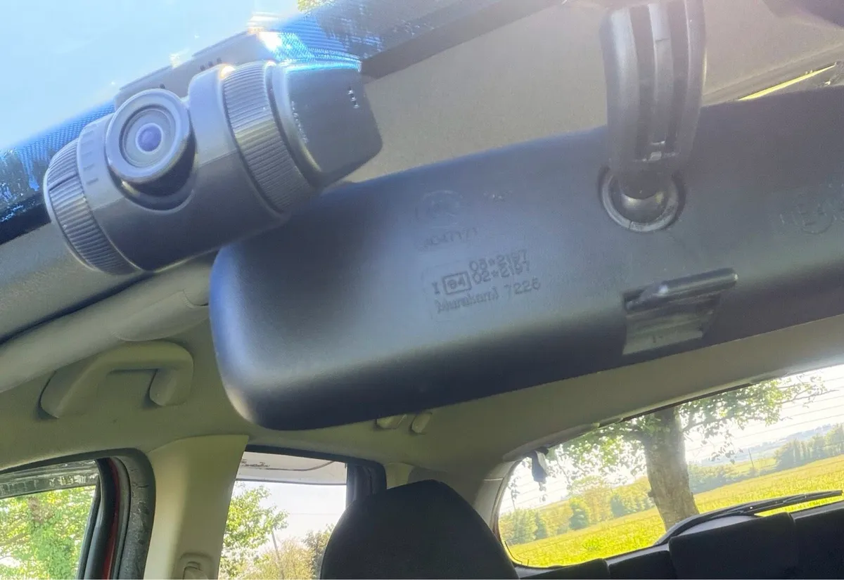 Honda Fit 2017, petrol Automatic Hybrid - Image 6
