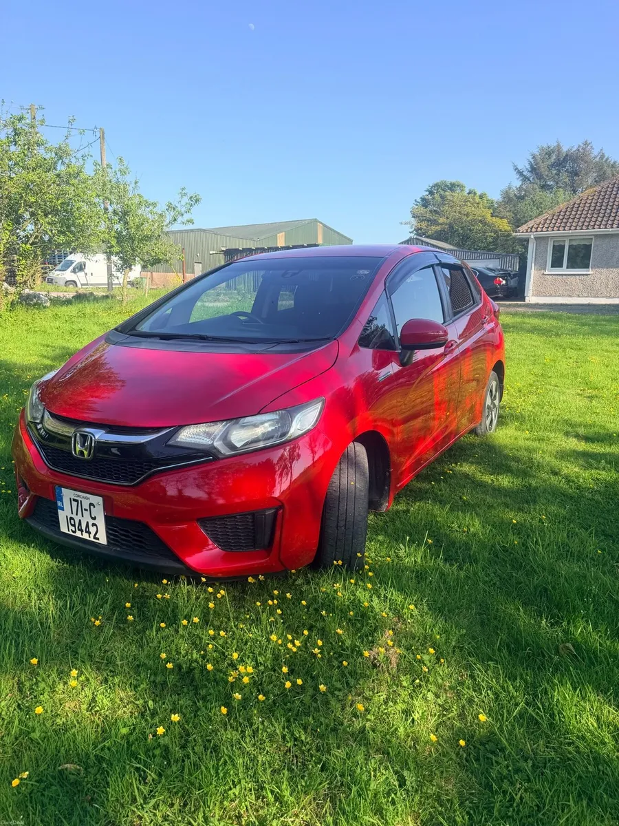 Honda Fit 2017, petrol Automatic Hybrid - Image 1