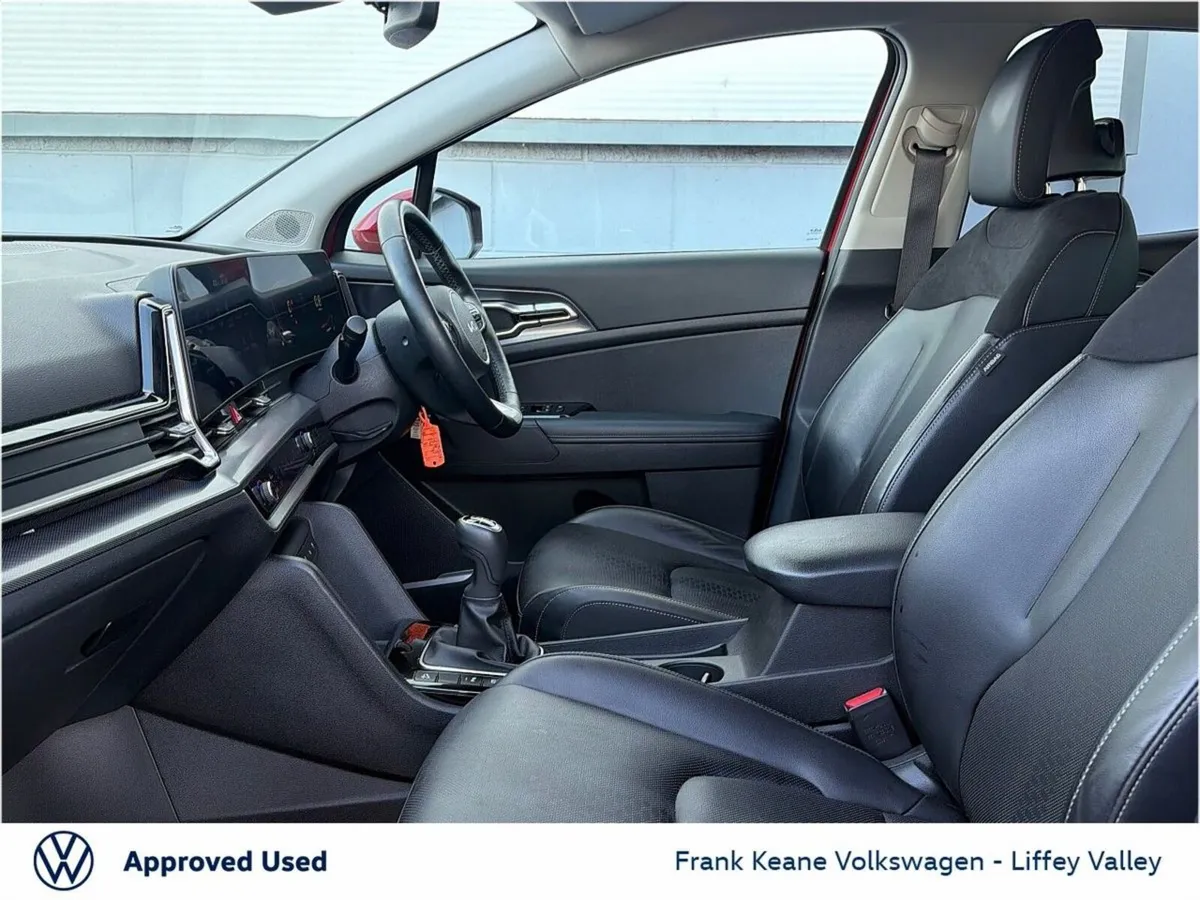 Kia Sportage K3 SEM DIESEL *FULL LEATHER INTERIOR* - Image 4