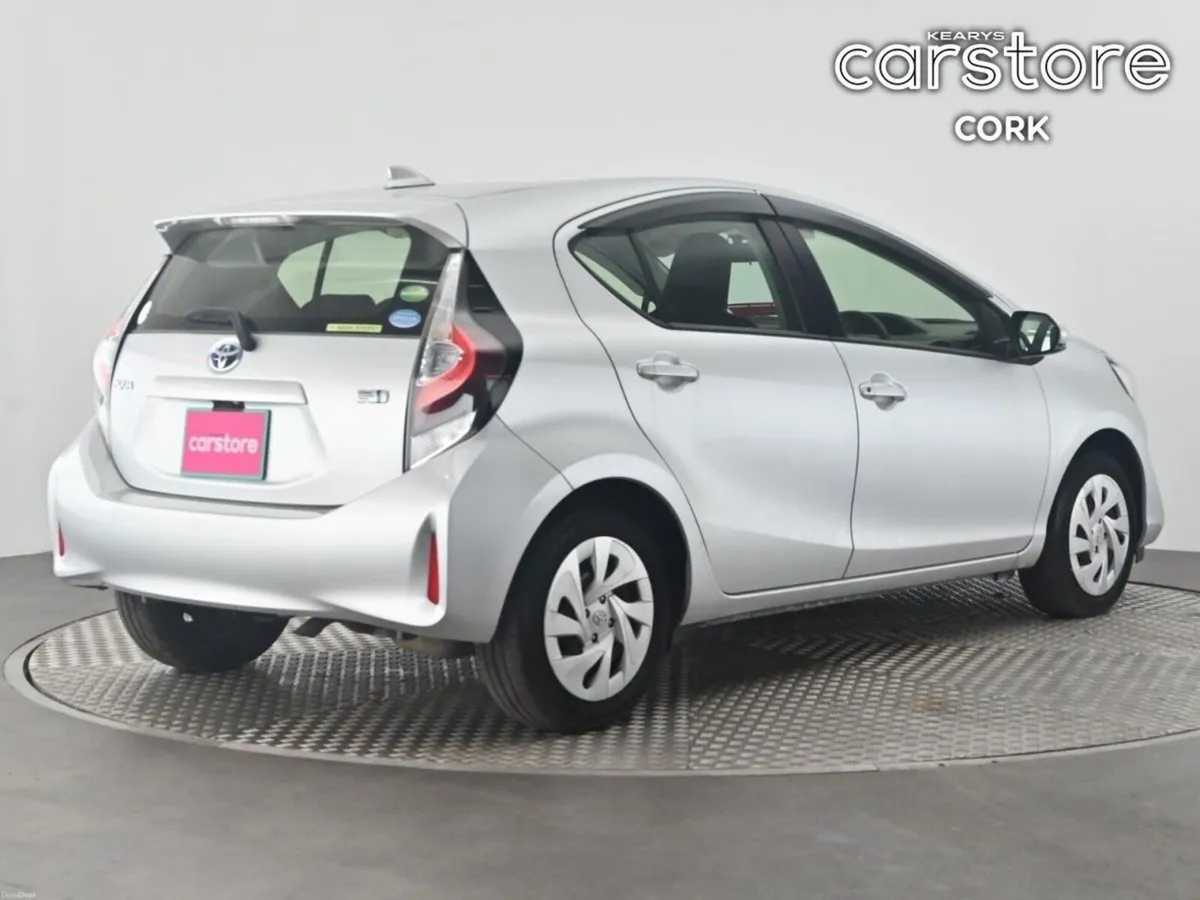 Toyota Aqua 1.5 Hybrid Auto - Image 5
