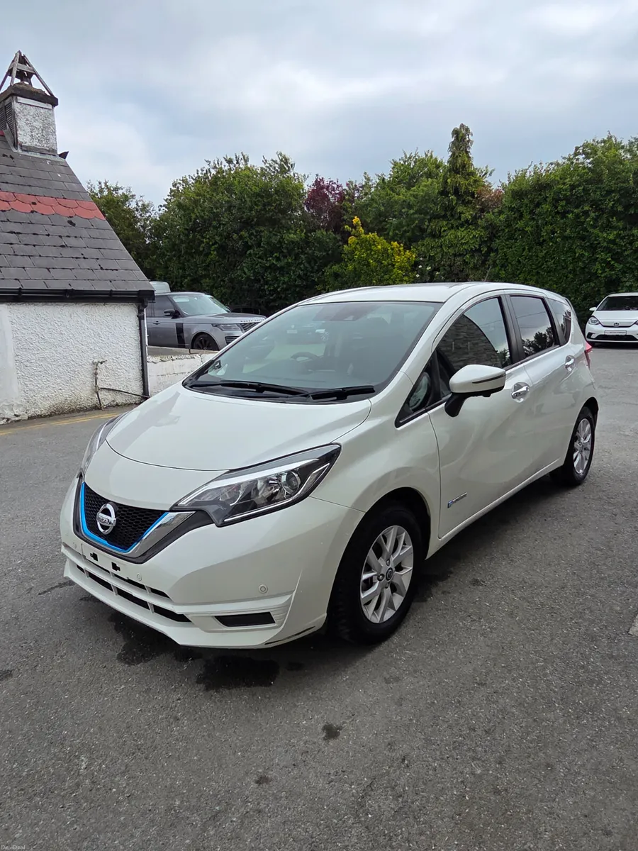 2018 nisaan note Epower// 182reg - Image 4