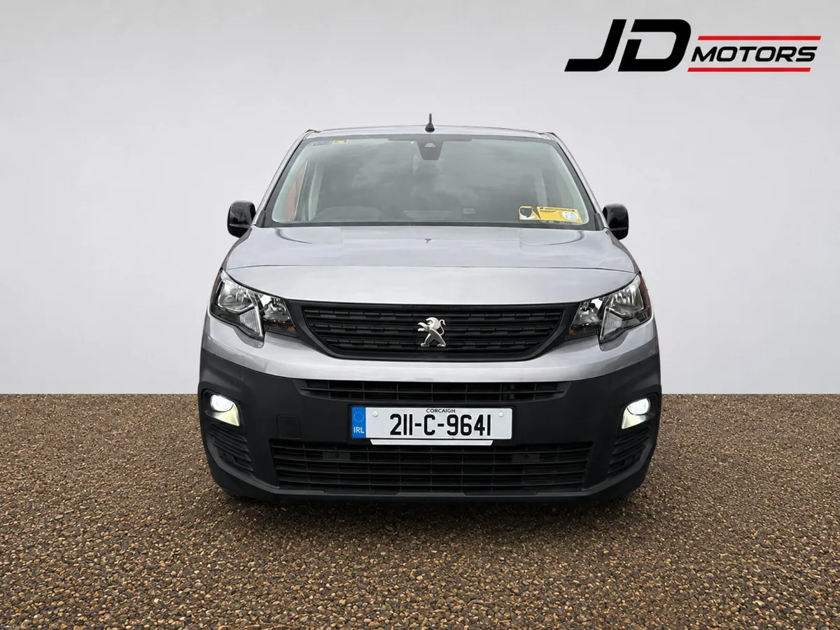 2021 PEUGEOT PARTNER PROFESSIONAL 3 SEAT - Image 4