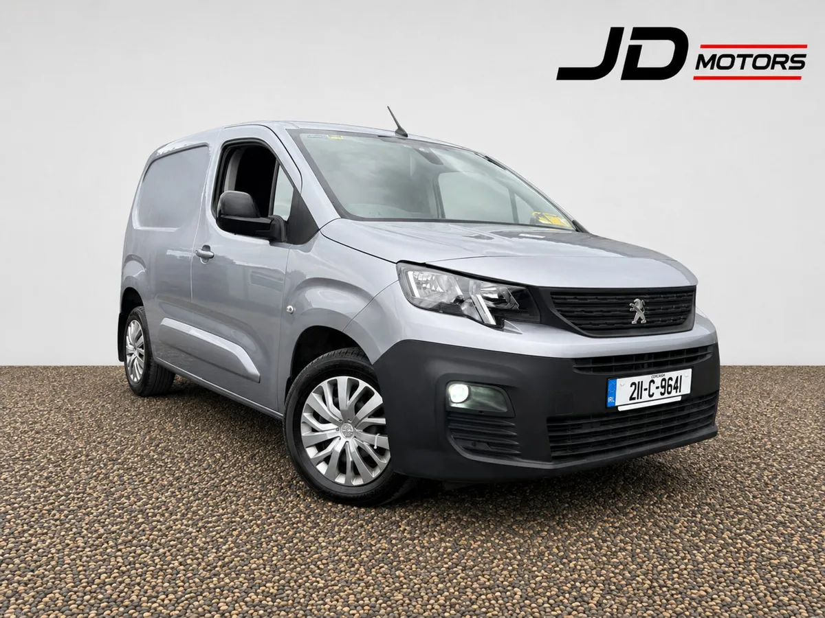 2021 PEUGEOT PARTNER PROFESSIONAL 3 SEAT - Image 1
