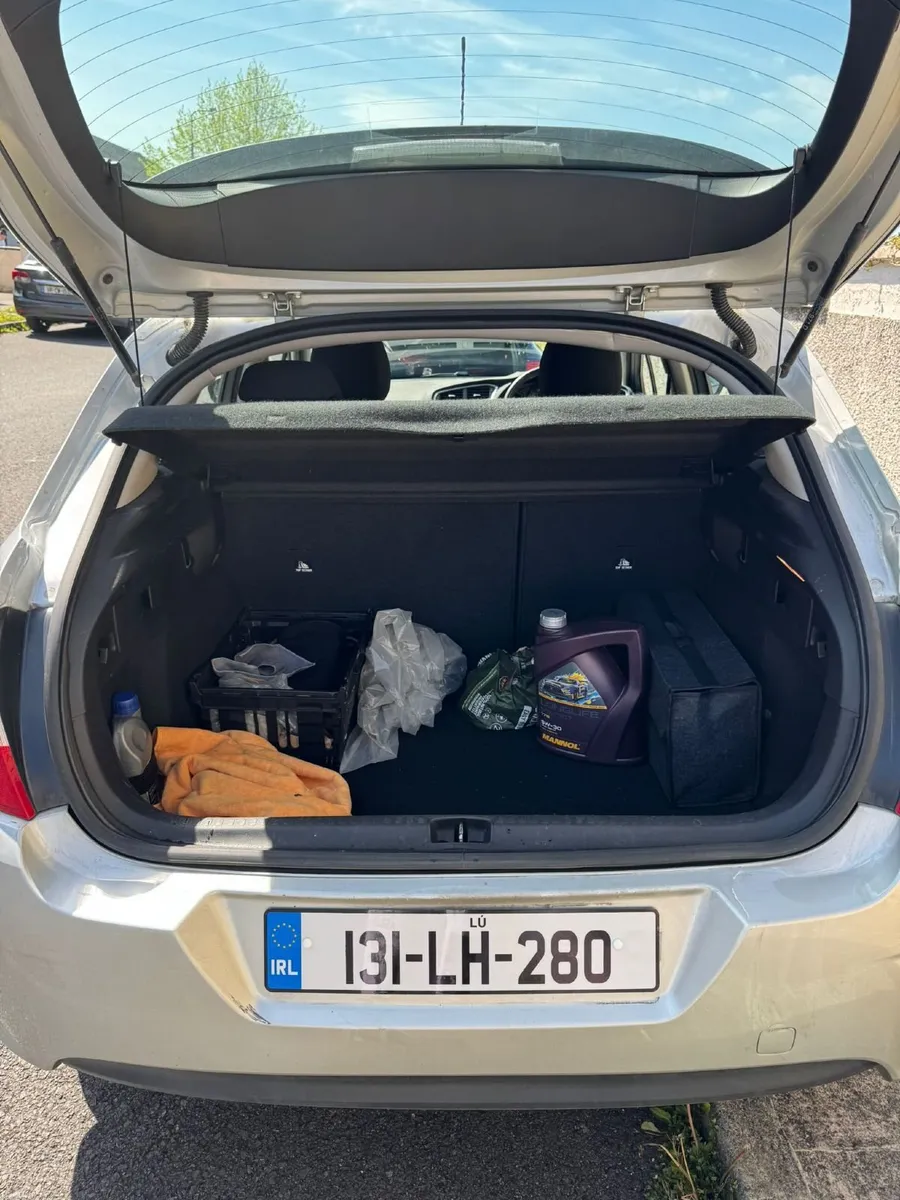 Citroen C4 2013 - Image 2