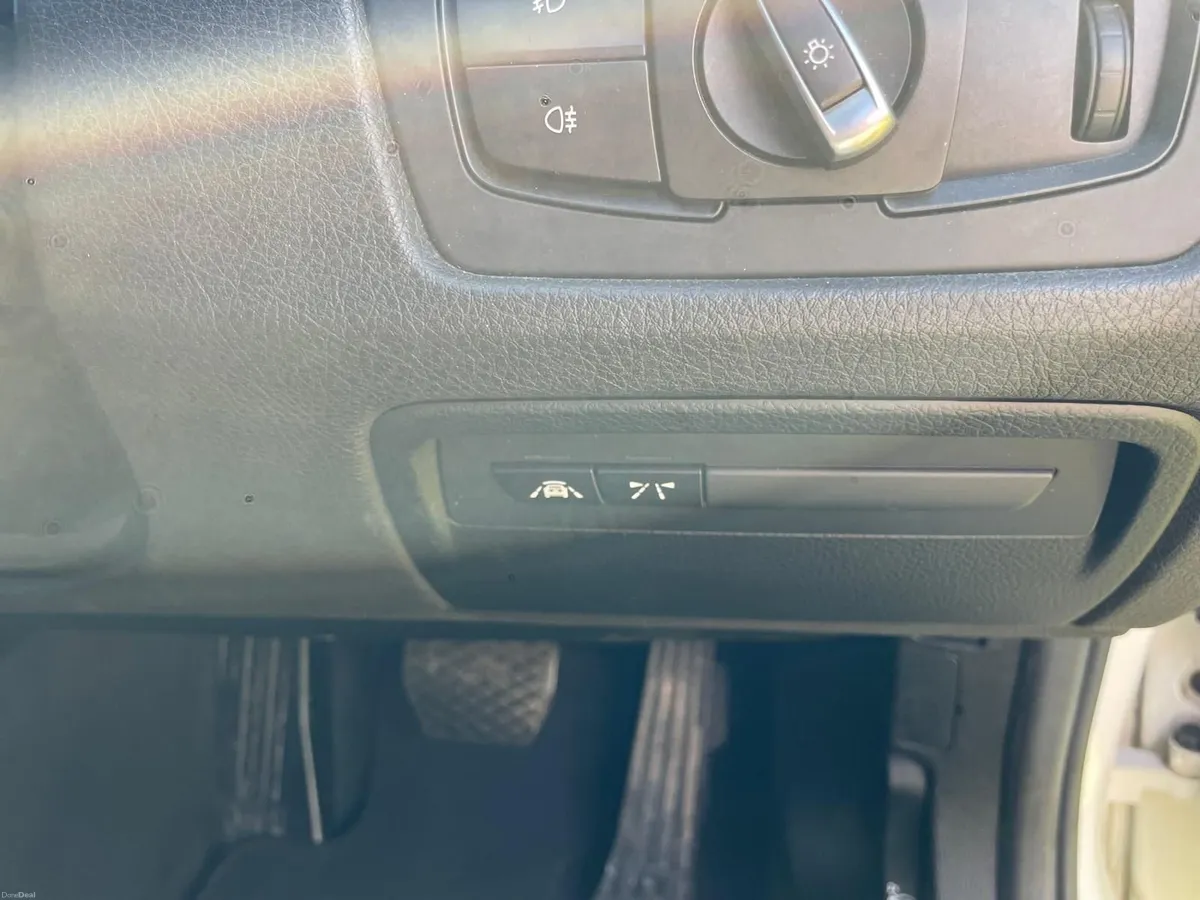 BMW F31 - Image 2